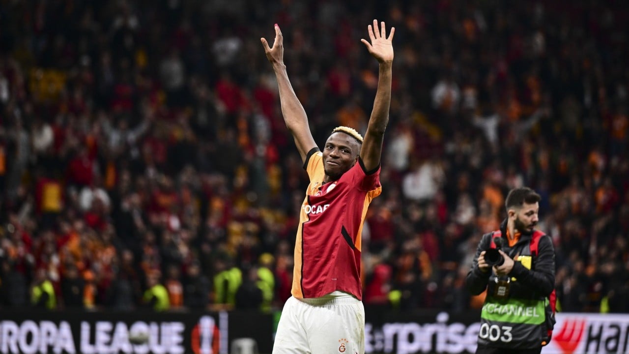 Foto - Türkiye'nin en büyüğü dedi ve: Tümer Metin Osimhen'i hedef aldı: 'Pitbull gibi ısırıyor ama...'