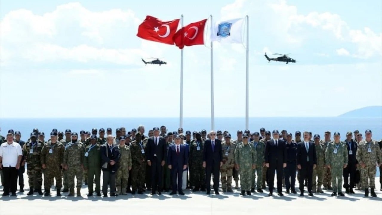 Foto - Türkiye'nin en büyük düşmanından olay itiraf: 20 yılda yapamadığımızı yaptılar, kuşatılıyoruz
