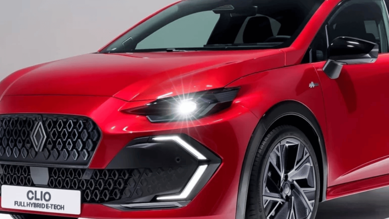 Foto - Türkiye'nin en çok satılan otomobili belli oldu! Rakiplerine büyük fark attı!