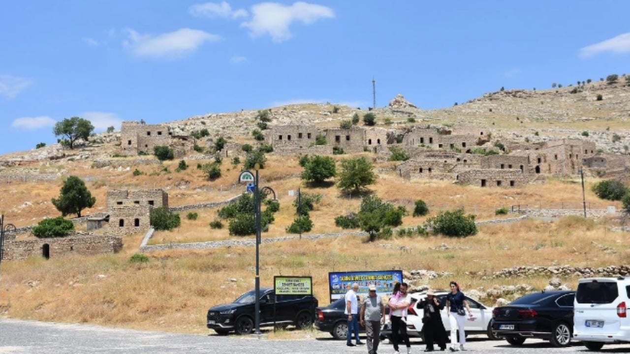 Foto - Türkiye'nin hayalet köyü yeniden canlanıyor
