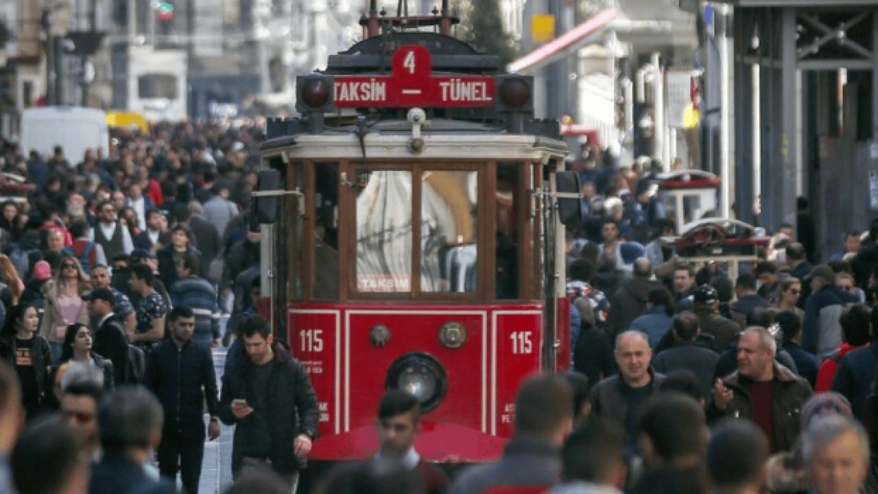 Foto - Türkiye’nin mutluluk grafiği açıklandı: Evliler mi bekarlar mı?