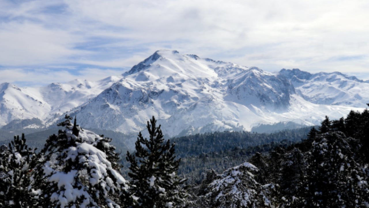 Foto - Türkiye’nin önemli sıradağlarından! Toroslar'da kartpostallık görüntü