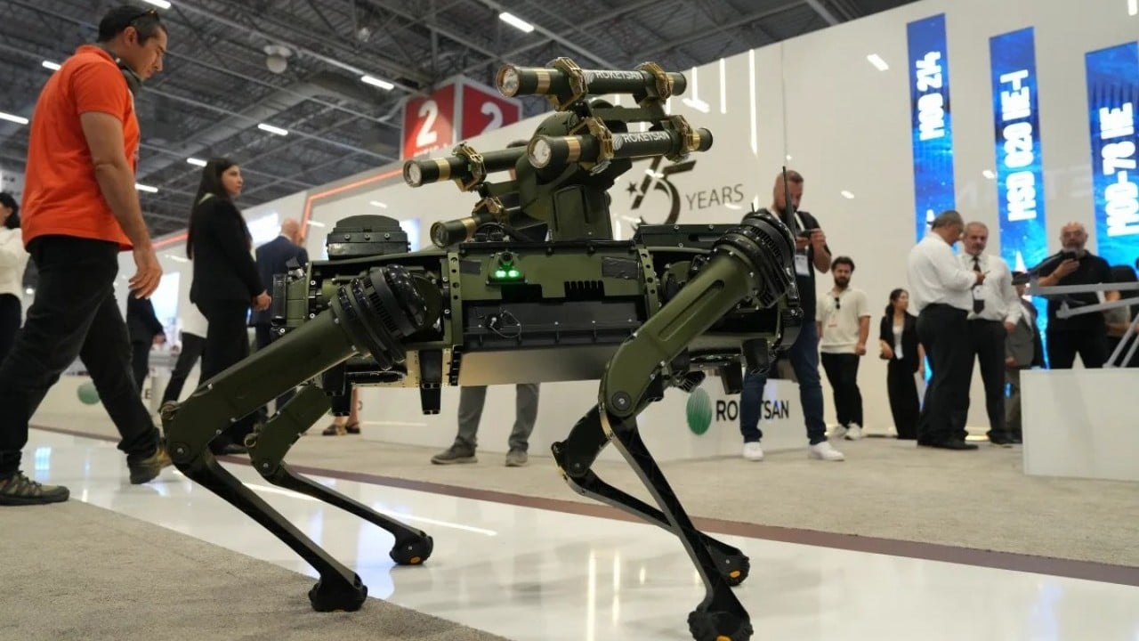 Foto - Türkiye'nin robot ordusu sahaya inmişti! Şimdi de onlar alelacele robotları sahaya sürdü