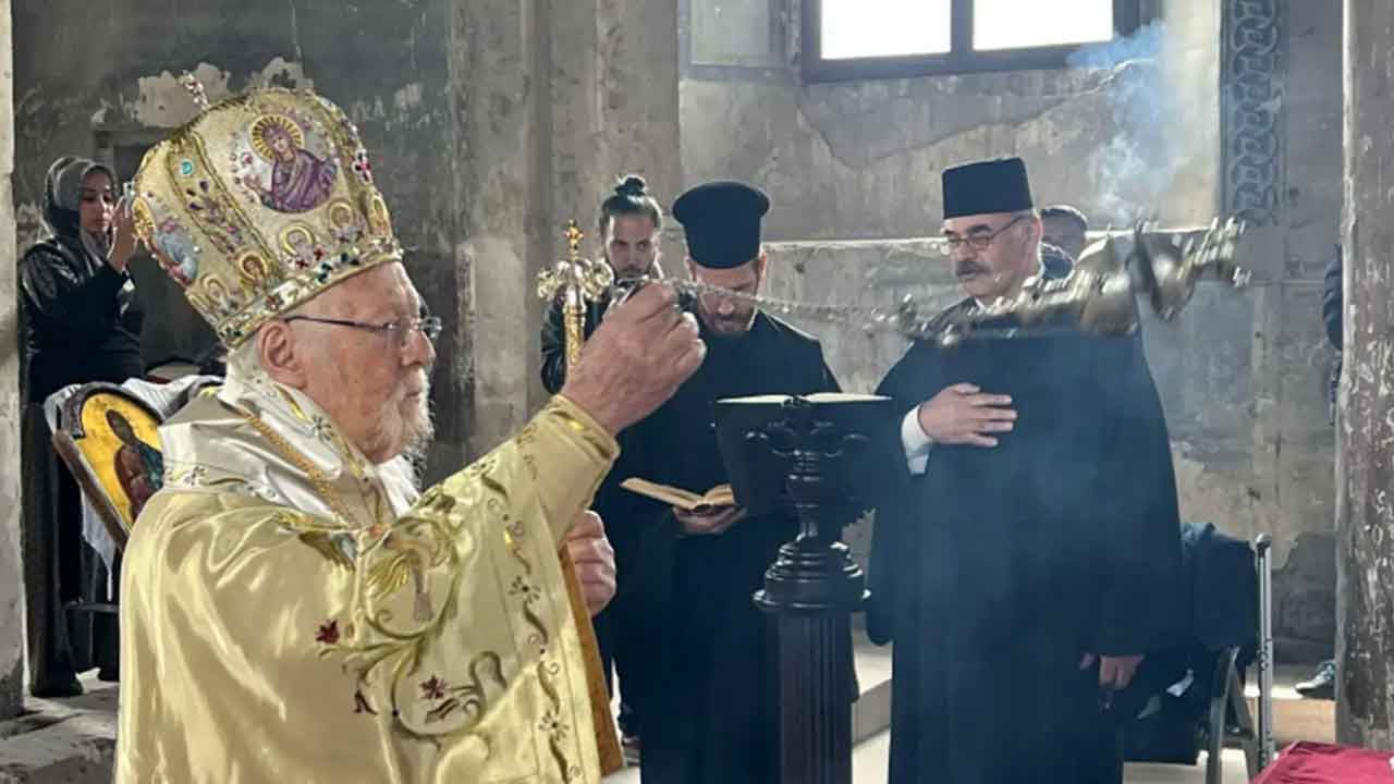 Foto - Türkiye'nin sinir uçlarıyla oynuyorlar: Yunanistan'dan Kapadokya'da büyük skandal