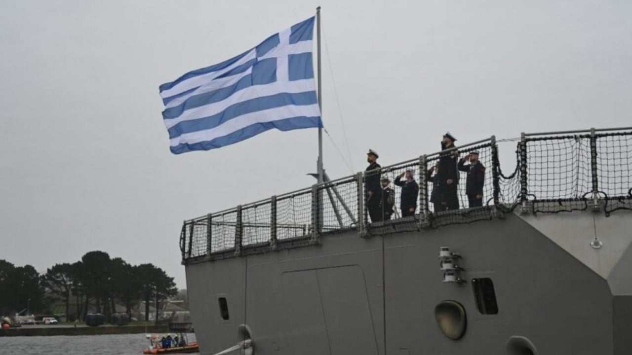 Foto - Türkiye'nin TF-2000 gemisine karşı aldılar! Gemi harekete geçti