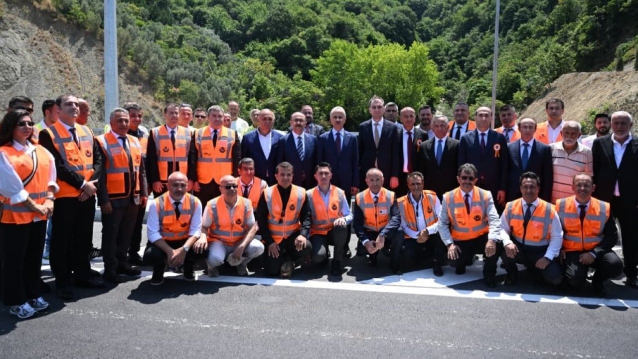 Foto - Türkiye’nin ulaşım ağına yeni mühür! 1 saatlik yol yarım saate düştü