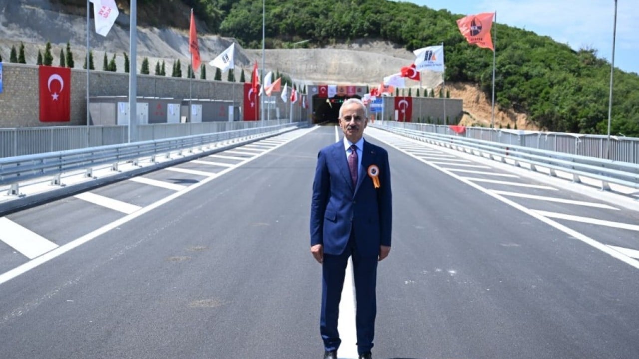Foto - Türkiye’nin ulaşım ağına yeni mühür! 1 saatlik yol yarım saate düştü