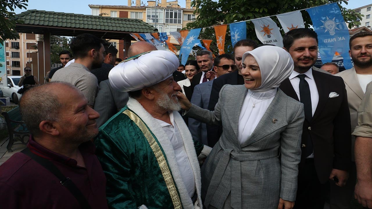 Foto - Türkiye'nin ulu çınarlarına şefkat kalkanı! Bakan Göktaş Eskişehir'den dünyaya medeniyet dersi verdi!
