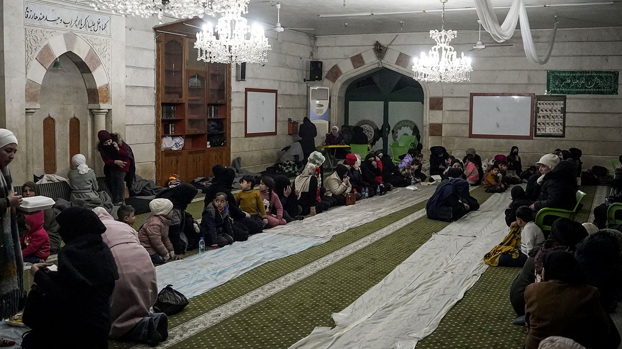 Foto - Türkiye’nin yanı başında şehir kuşatıldı: İşte dünyanın izlediği kuşatmada son gelişmeler