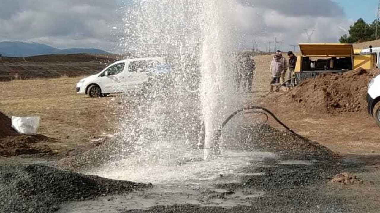 Foto - Türkiye'nin yeraltı sularına sabotaj! 900 metre derinlikte skandal