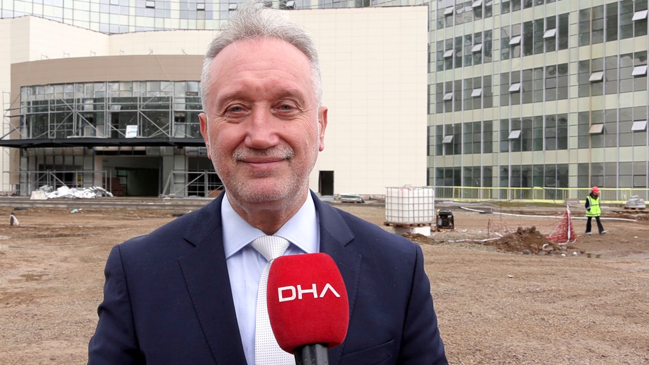 Foto - Türkiye’nin yüz ölçümünü 400 dönüm büyüten dev sağlık üssünde sona gelindi: Trabzon Şehir Hastanesi’nin yüzde 80’i tamamlandı. 