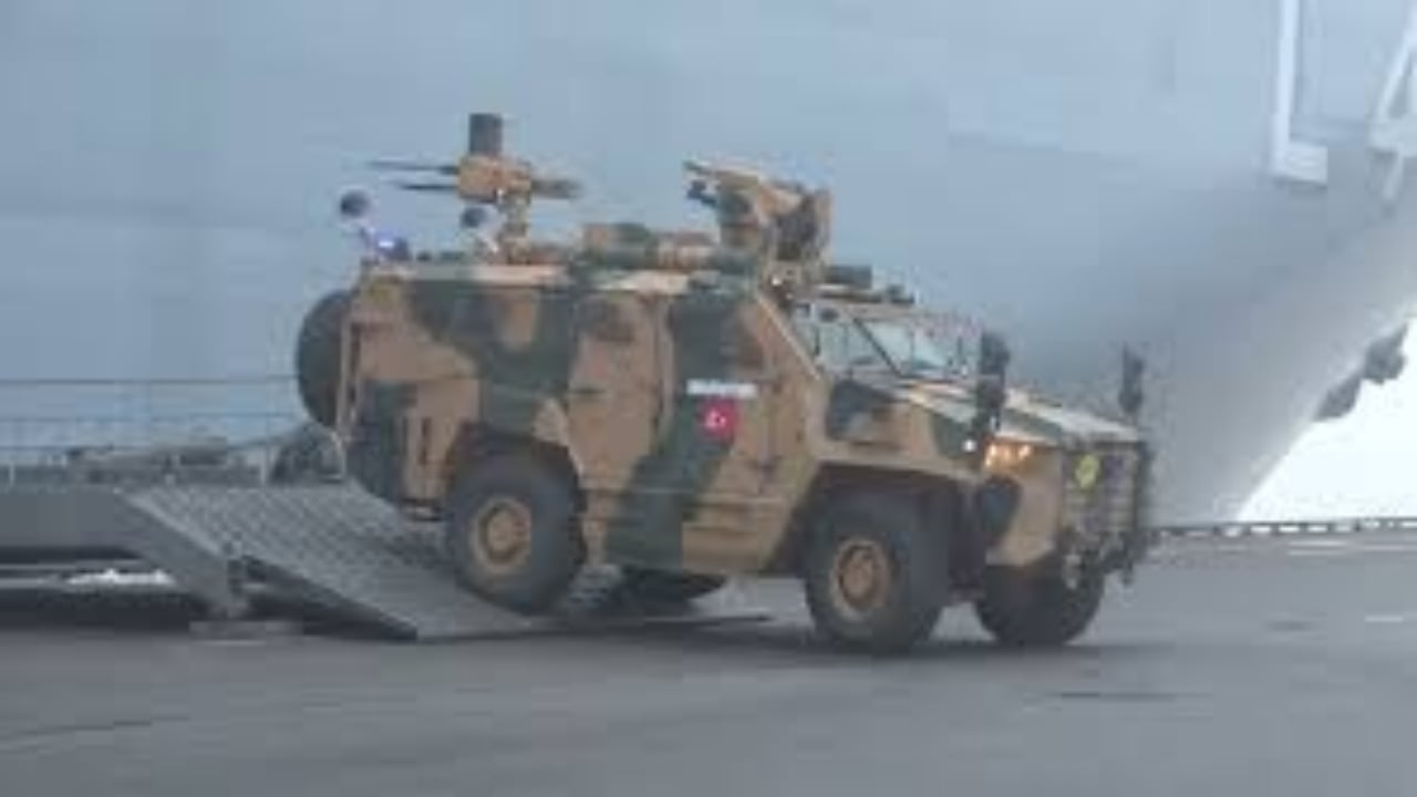 Foto - Türkiye’nin yüzen devi TCG ANADOLU, NATO’ya imzayı çaktı! Mehmetçik ağızları açık bıraktı