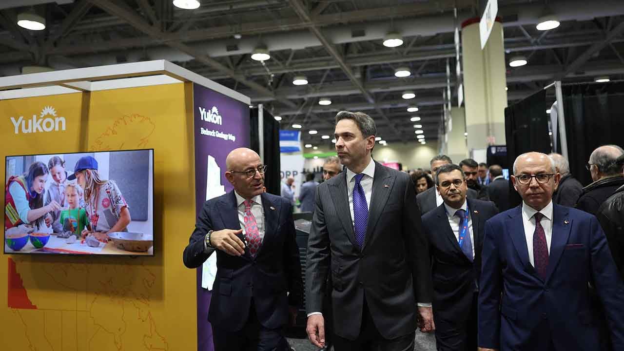 Foto - Türkiye'ye ambargo koyup İHA kamerası satmayan Kanada ile iş nerelere geld!