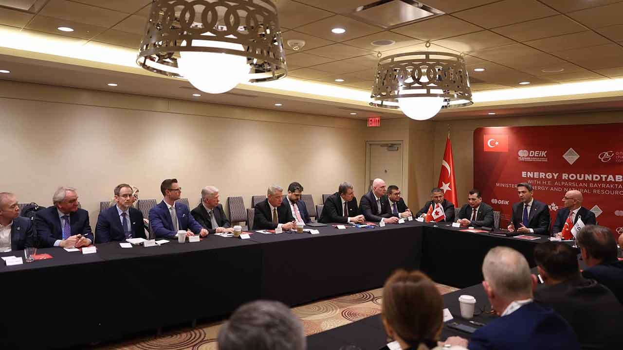 Foto - Türkiye'ye ambargo koyup İHA kamerası satmayan Kanada ile iş nerelere geld!