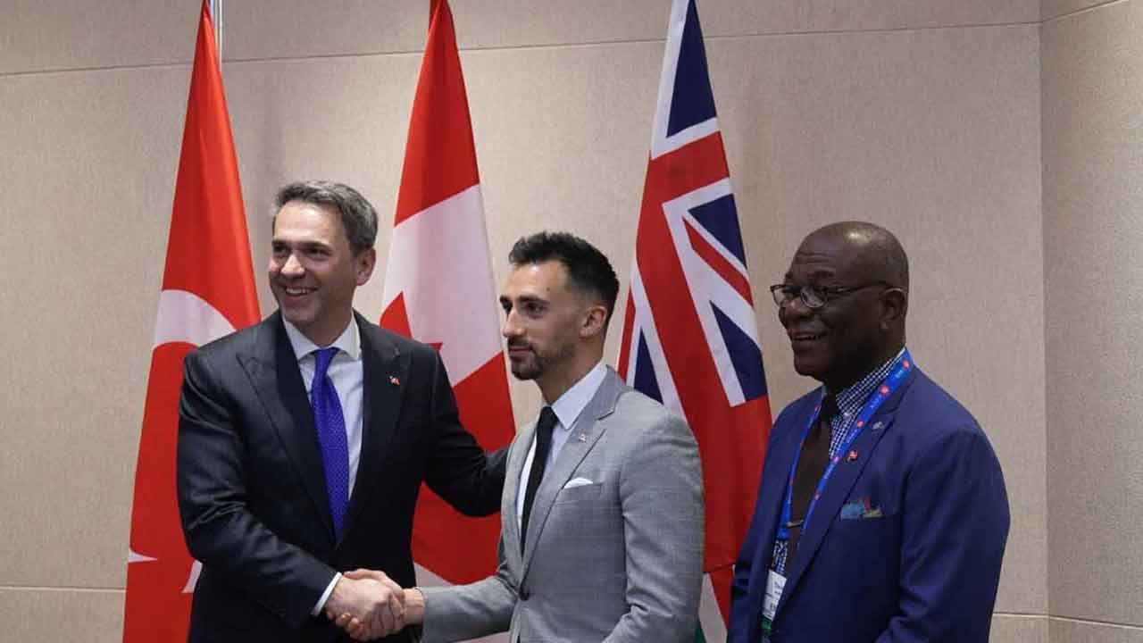 Foto - Türkiye'ye ambargo koyup İHA kamerası satmayan Kanada ile iş nerelere geld!