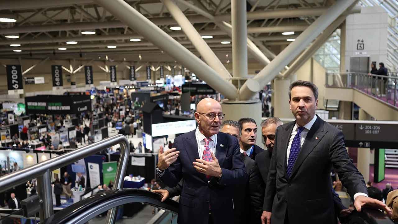 Foto - Türkiye'ye ambargo koyup İHA kamerası satmayan Kanada ile iş nerelere geld!