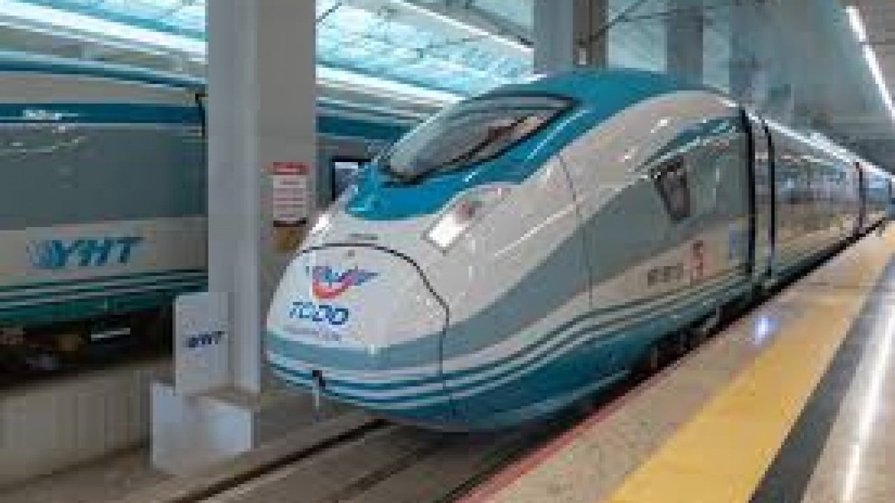 Foto - Türkiye'ye büyük müjde verildi: Hızlı trenle İstanbul'dan o kente sadece 80 dakikada gidilecek