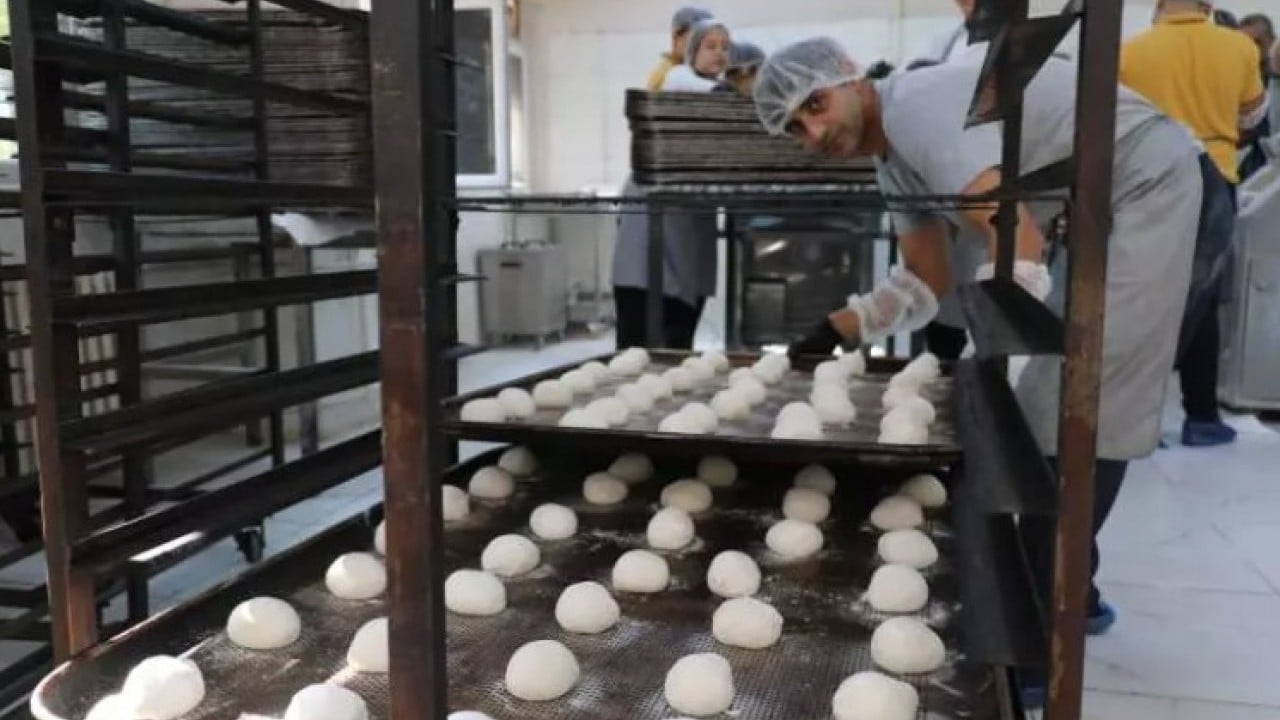 Foto - Lise olduklarına kim inanır: Yıllık ciro ağızları açık bıraktı!