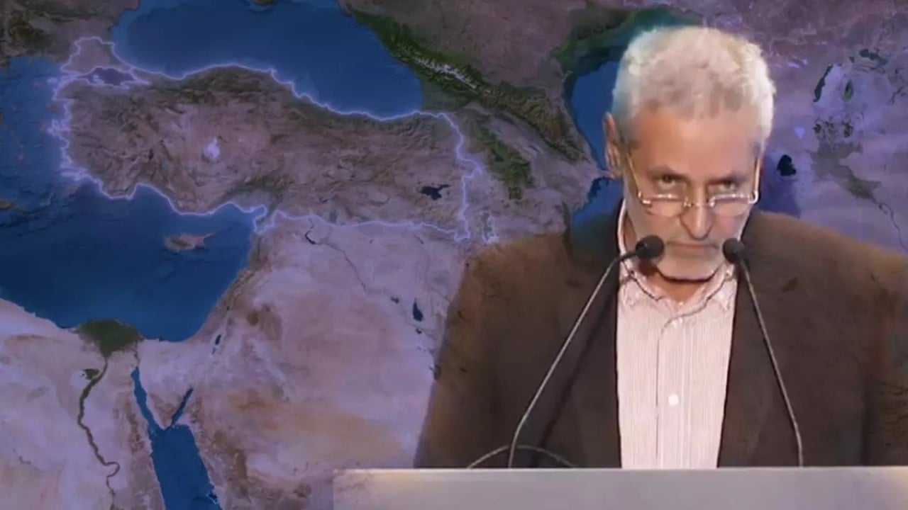 Foto - Türkiye'ye düşmanlık eden ülkede profesör kazan kaldırdı: Ankara ile yakınlaşmamız lazım