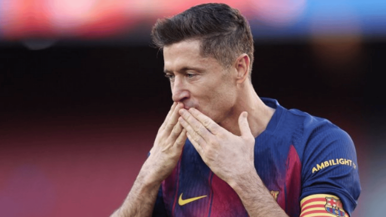 Türkiye'ye gelecek mi? İşte Fenerbahçe'nin yeni golcüsü! Dünya yıldızı bedavaya gelecek