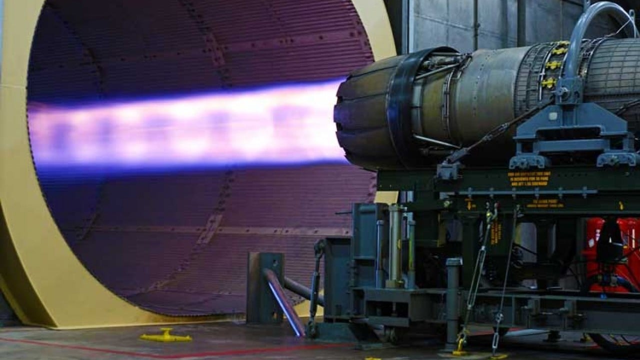 Foto - Türkiye'ye Kaan motorunu vermeyen ABD, yanı başımızdaki ülkeye gözü kapalı sattı