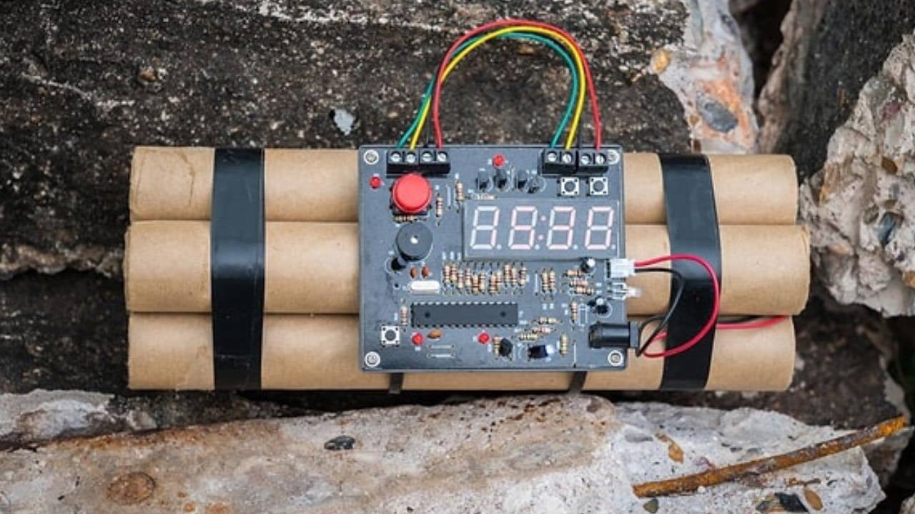 Foto - Türkiye’ye kafa tutan Güney Kıbrıs tüm dünyaya rezil oldu! Askeri tatbikatta görülmemiş olay