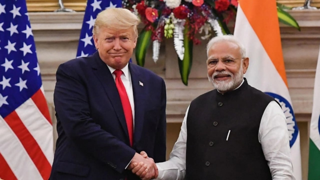 Foto - Türkiye’ye kafa tutan ülkeden, şimdi de Rusya’ya büyük kazık! Putin resmen çıldıracak