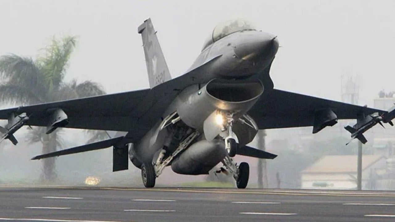 Foto - Türkiye'ye karşı 38 savaş uçağını değiştirme kararı aldılar! Bu yoklukta 1 milyar dolar harcayacaklar