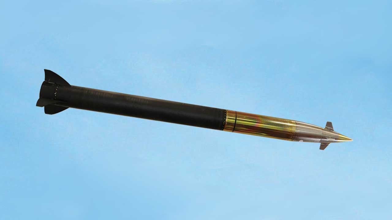 Foto - Türkiye'ye karşı 300 km menzilli füze alıyorlar! Füzeyle nereleri vuracaklarını açıkladılar