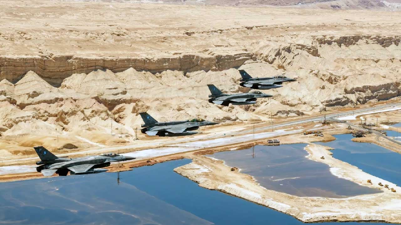 Foto - Türkiye'ye karşı birleştiler! Çok sayıda savaş uçağı katıldı