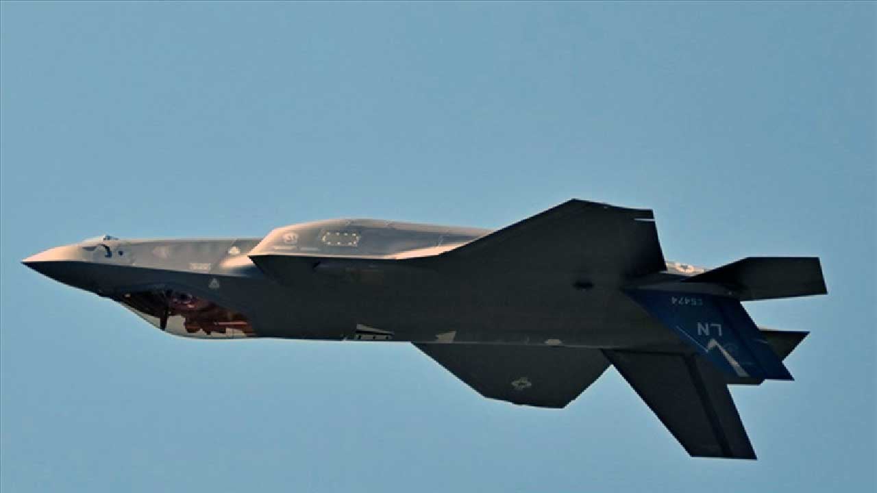 Foto - Türkiye'ye karşı birleştiler! Çok sayıda savaş uçağı katıldı