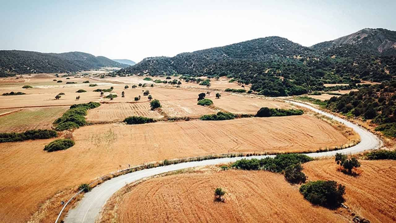 Foto - Türkiye'ye karşı İsrail'e köy sattılar: Şimdi başlarına taşlara vuruyorlar