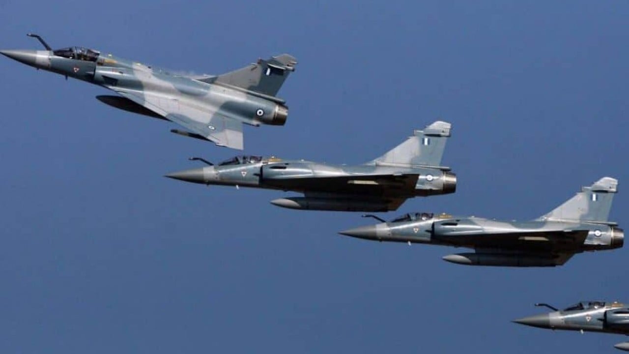 Foto - Türkiye'ye karşı savaş gemileri harekete geçti: F-16 ve Mirage 2000-5 savaş uçakları böleye yönlendirildi