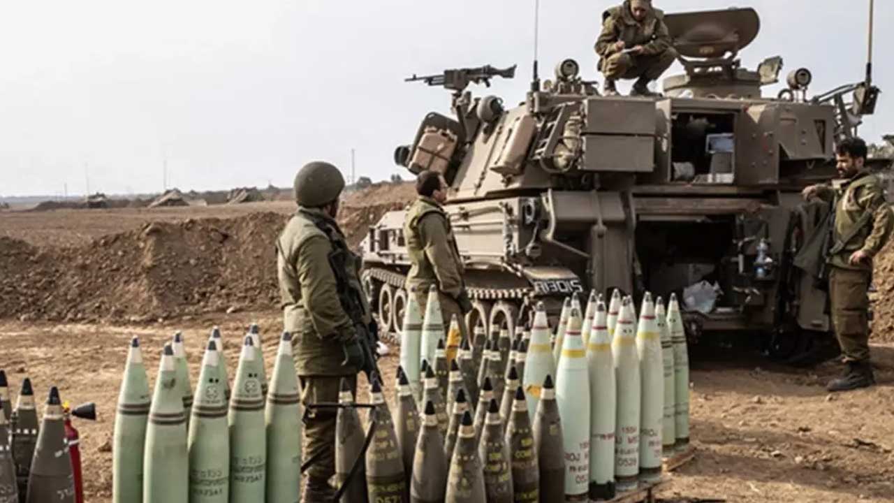 Foto - Türkiye'ye karşı savaş hazırlığı mı? Toplam 1000 uçak ve yaklaşık 150 deniz aracı sevk edildi