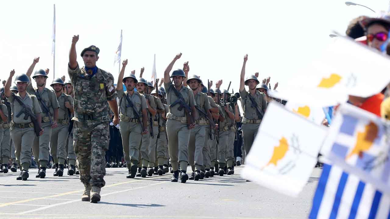 Foto - Türkiye'ye karşı silahlanıyorlardı, büyük kriz patladı: Askerler terhis olmak istemiyor