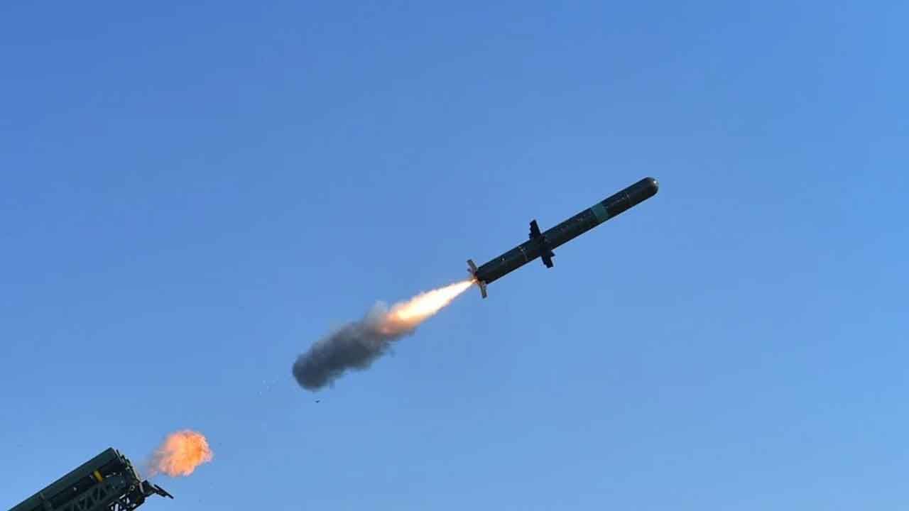 Foto - Türkiye'ye saldırmak için 300 milyon euroluk silah alıyorlar! Sınıra konuşlandıracaklar