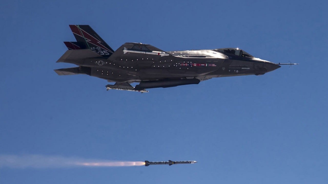 Foto - Türkiye'ye savaş açan ülkeye büyük şok! ABD AIM-120D-3 hava-hava füzesi satışını reddetti