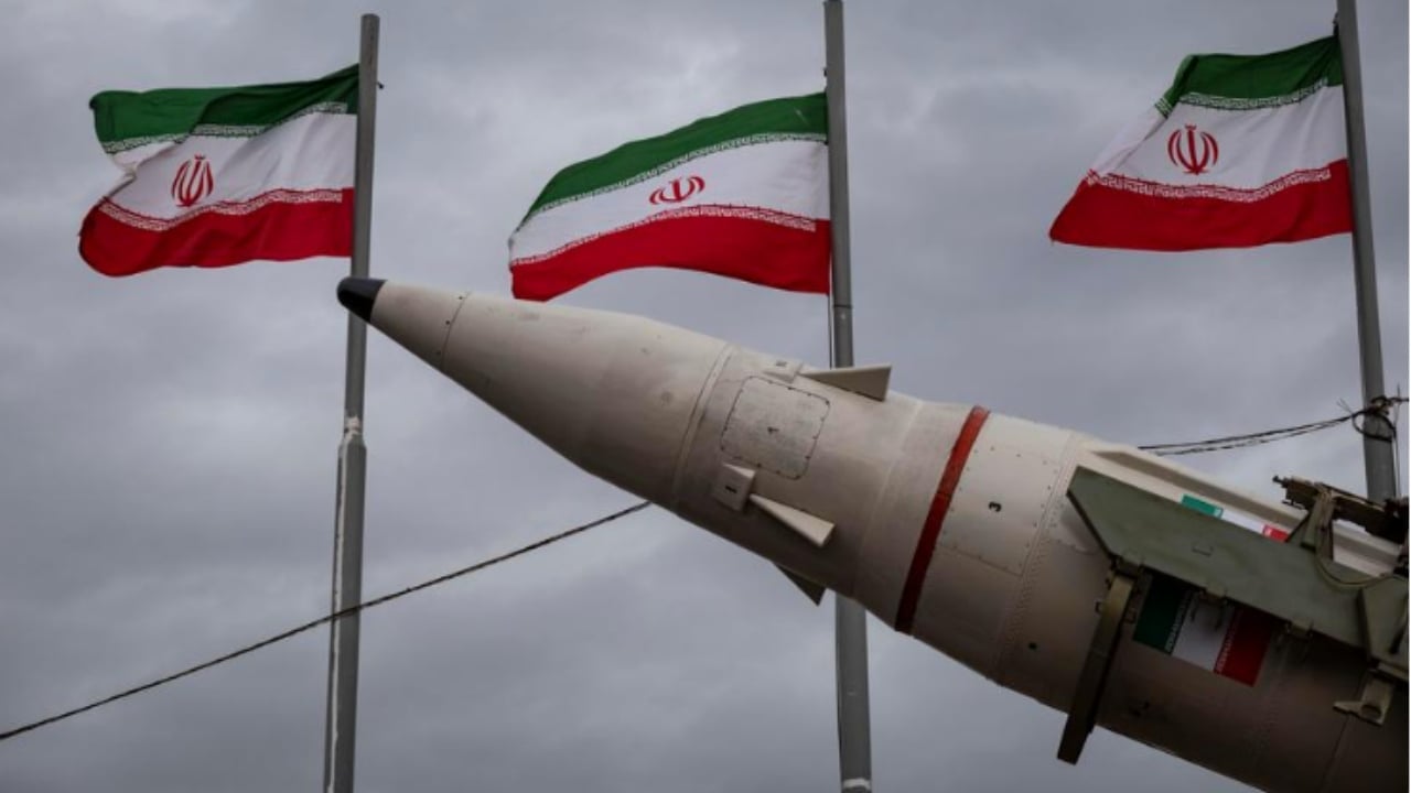 Foto - Türkiye’ye üçüncü kez füze fırlatan İran’a Rusya’dan şaşırtan destek! Sessiz denilen Putin, kritik adımı meğer çoktan atmış