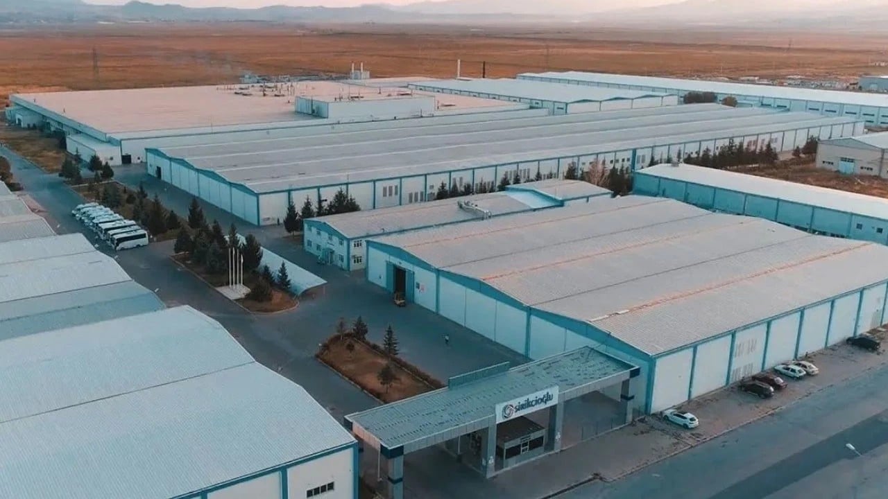 Foto - Türkiye'yi bırakıp Mısır'a fabrika kurmaya giden tekstilcinin dünyası başına yıkıldı