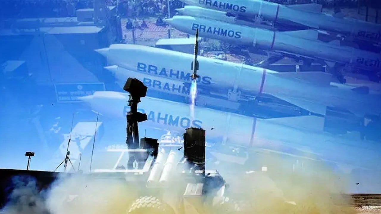 Foto - 'Türkiye'yi cehenneme çeviririz' ' diyorlardı! 800 km menzilli füze alıyorlar