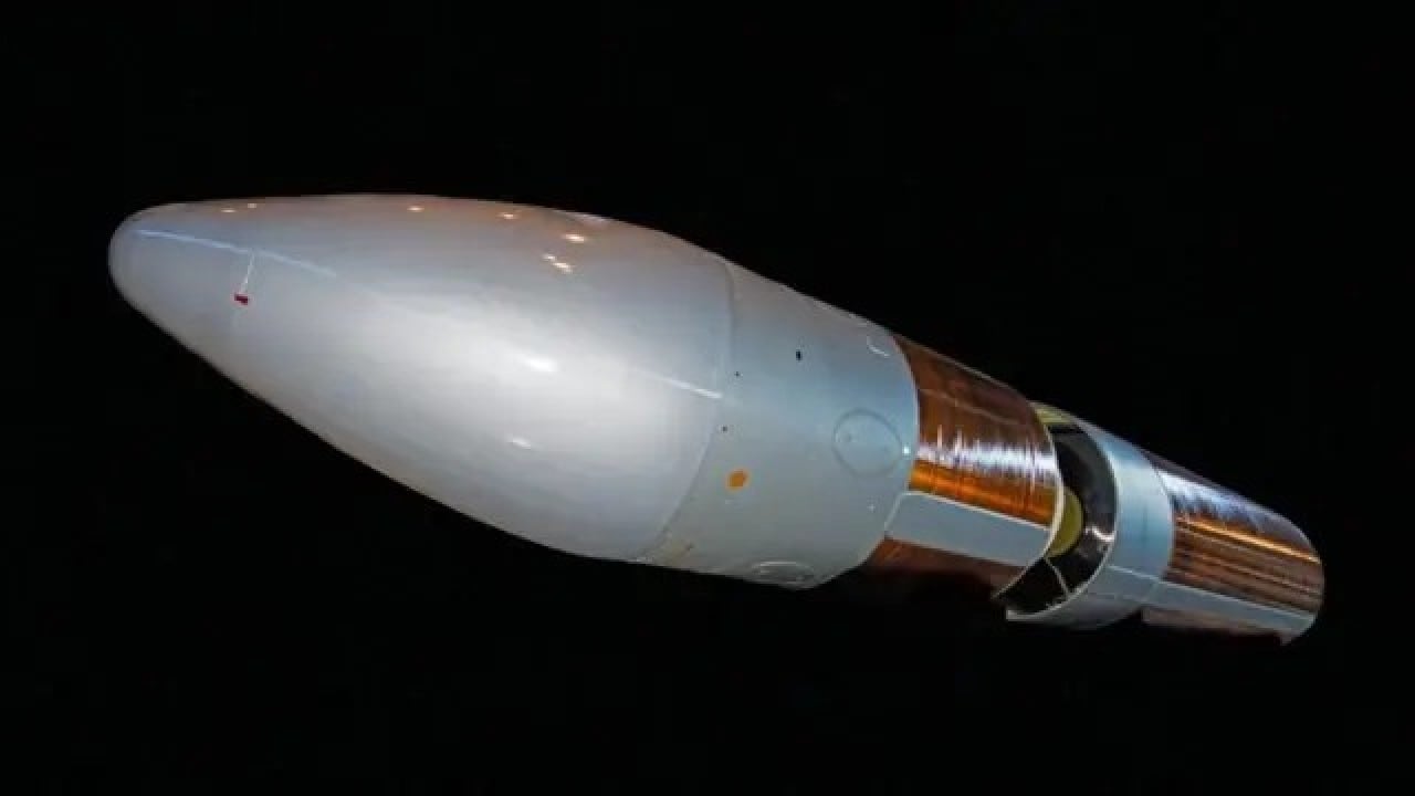 Foto - Türkiye'yi de ilgilendiren şok gelişme! Rum yazar '56 nükleer silah orada' dedi, yazı apar topar yayından kaldırıldı