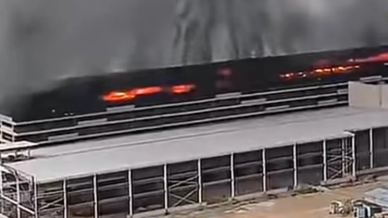 Foto - Türkiye'yi oyalayan BYD'ye büyük şok! Cayır cayır yandı