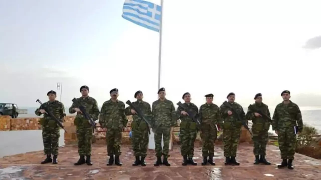 Foto - 'Türkiye'yi vuracağız' diyorlardı! Ülke karıştı, askerler 'hastayız' bahanesiyle görev yerlerini bir bir terk etti