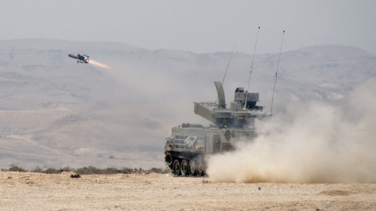 Foto - Türkiye'yi vurmak için 'ölümcül' diye bahsettikleri füzeyi alıyorlar