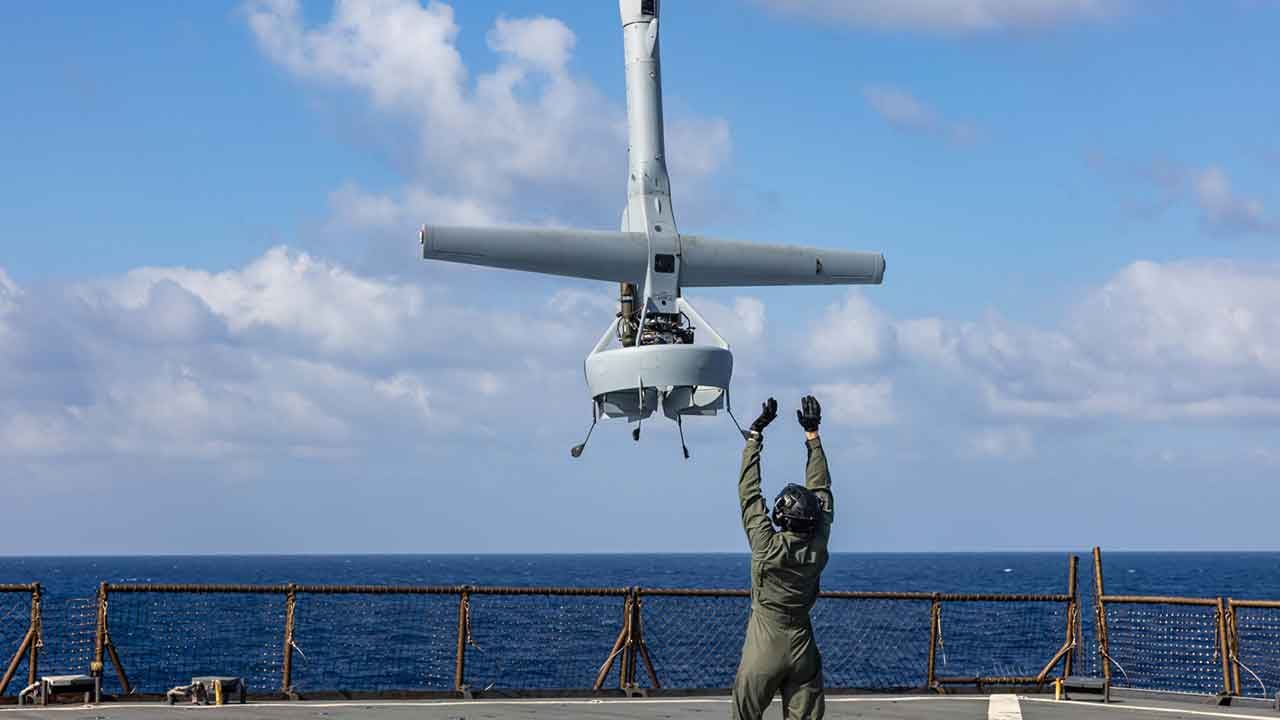 Foto - Türkiye'yi vurmak için satın aldıkları İHA yere çakıldı! Kamuoyu 'elektronik harp yüzünden' diyor