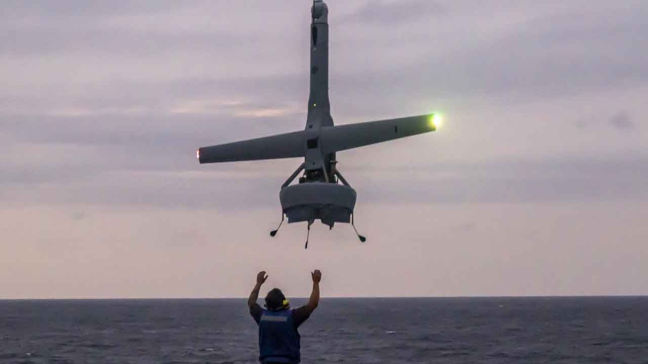 Foto - Türkiye'yi vurmak için satın aldıkları İHA yere çakıldı! Kamuoyu 'elektronik harp yüzünden' diyor