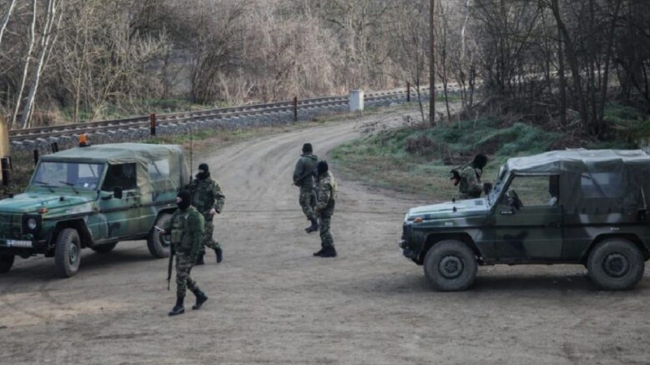 Foto - 'Türkiye'yi karşı silahlanıyoruz' demişlerdi! Askerleri müptezel çıktı