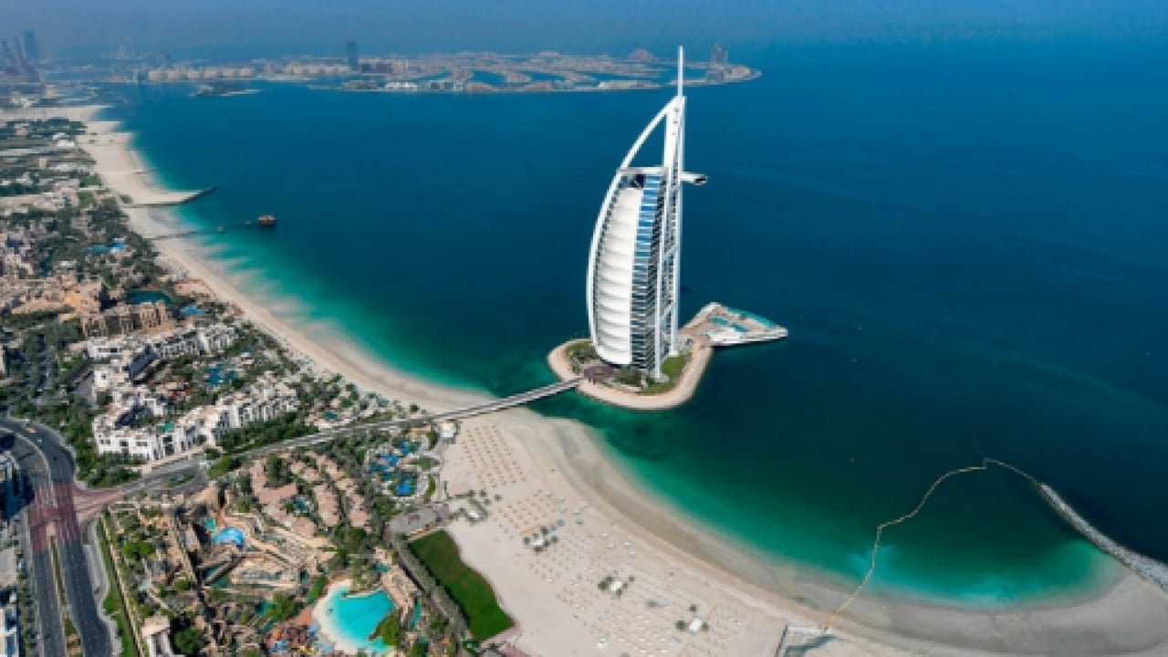 Foto - Türkler akın akın körfez ülkesine gidiyor: Oturma izni için sıraya girdiler!