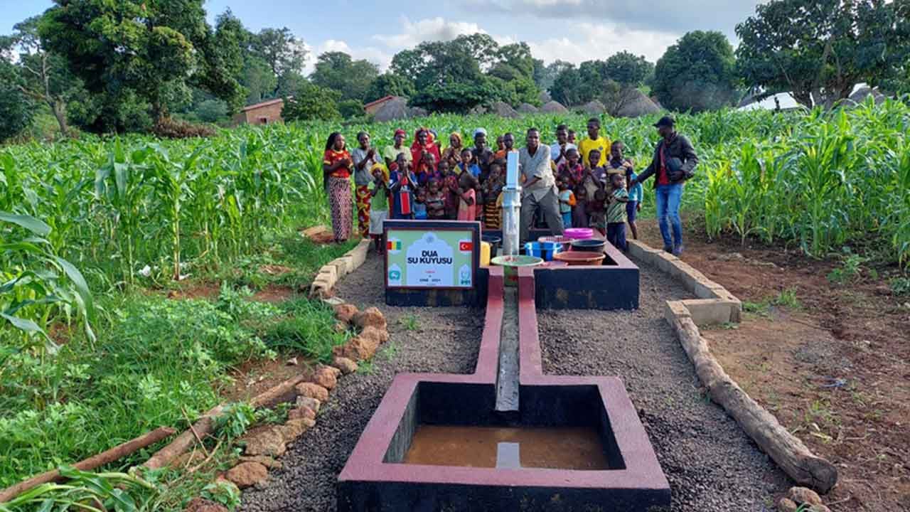 Foto - Türkler suyu buldu! 1000'den fazla kuyu açtı