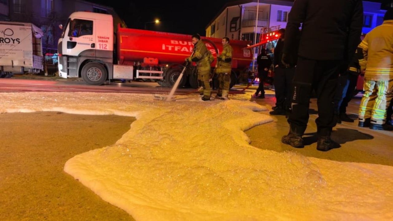 Foto - Tuvalette çakmak çaktı Mahalleyi havaya uçuruyordu